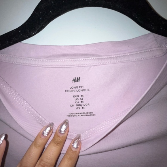 💛 bundle for $3- Men’s light pink t-shirt - Picture 3 of 4